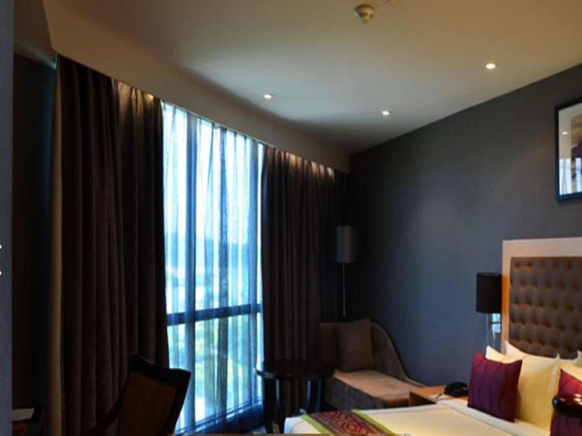 Ming Garden Hotel & Residences Kota Kinabalu Exterior foto