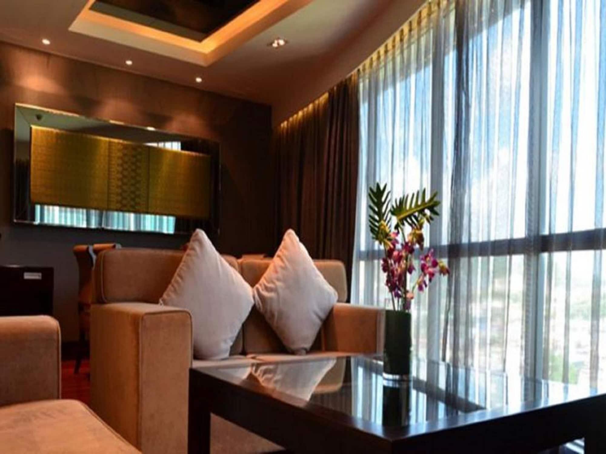Ming Garden Hotel & Residences Kota Kinabalu Exterior foto