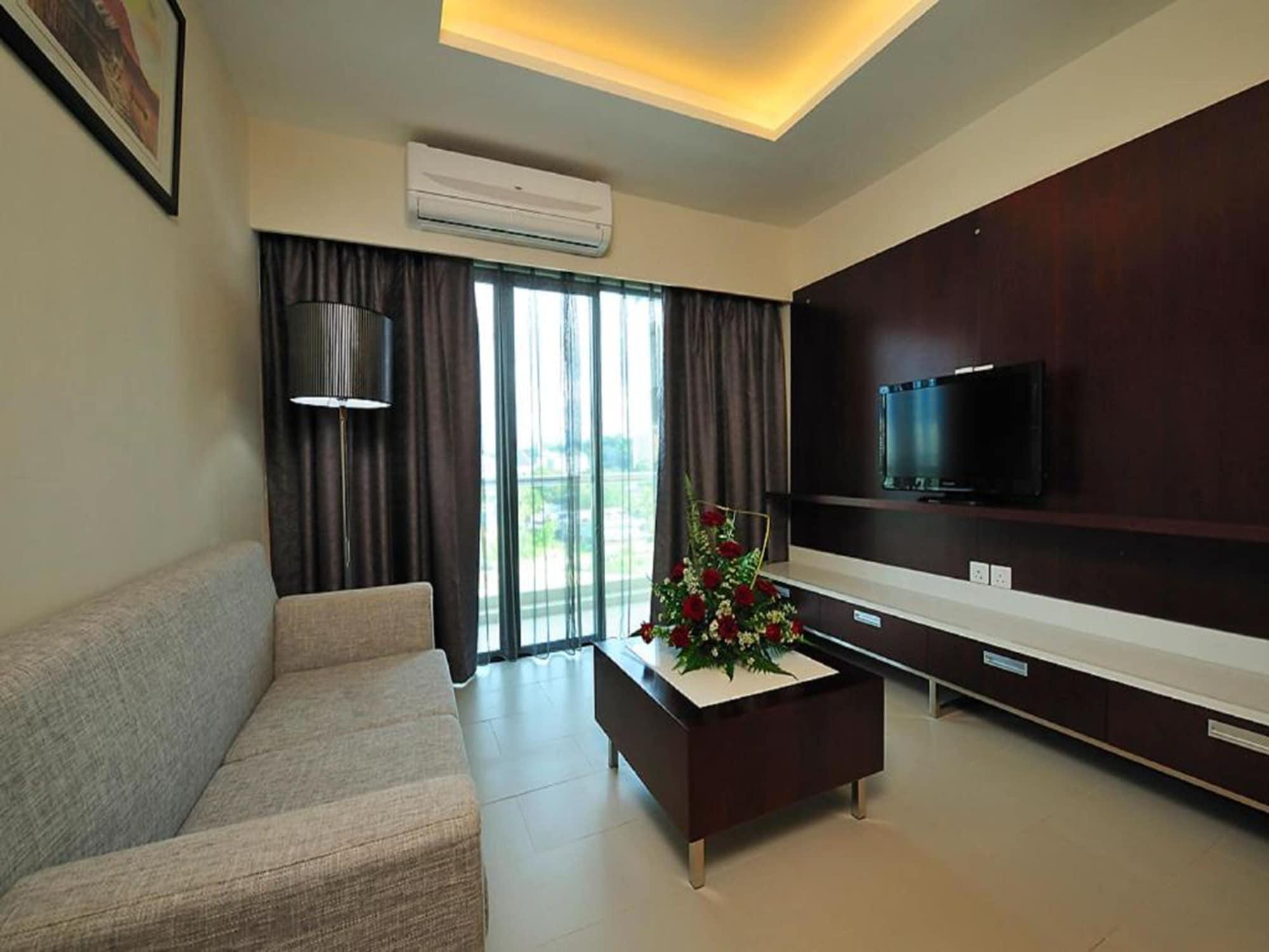 Ming Garden Hotel & Residences Kota Kinabalu Exterior foto