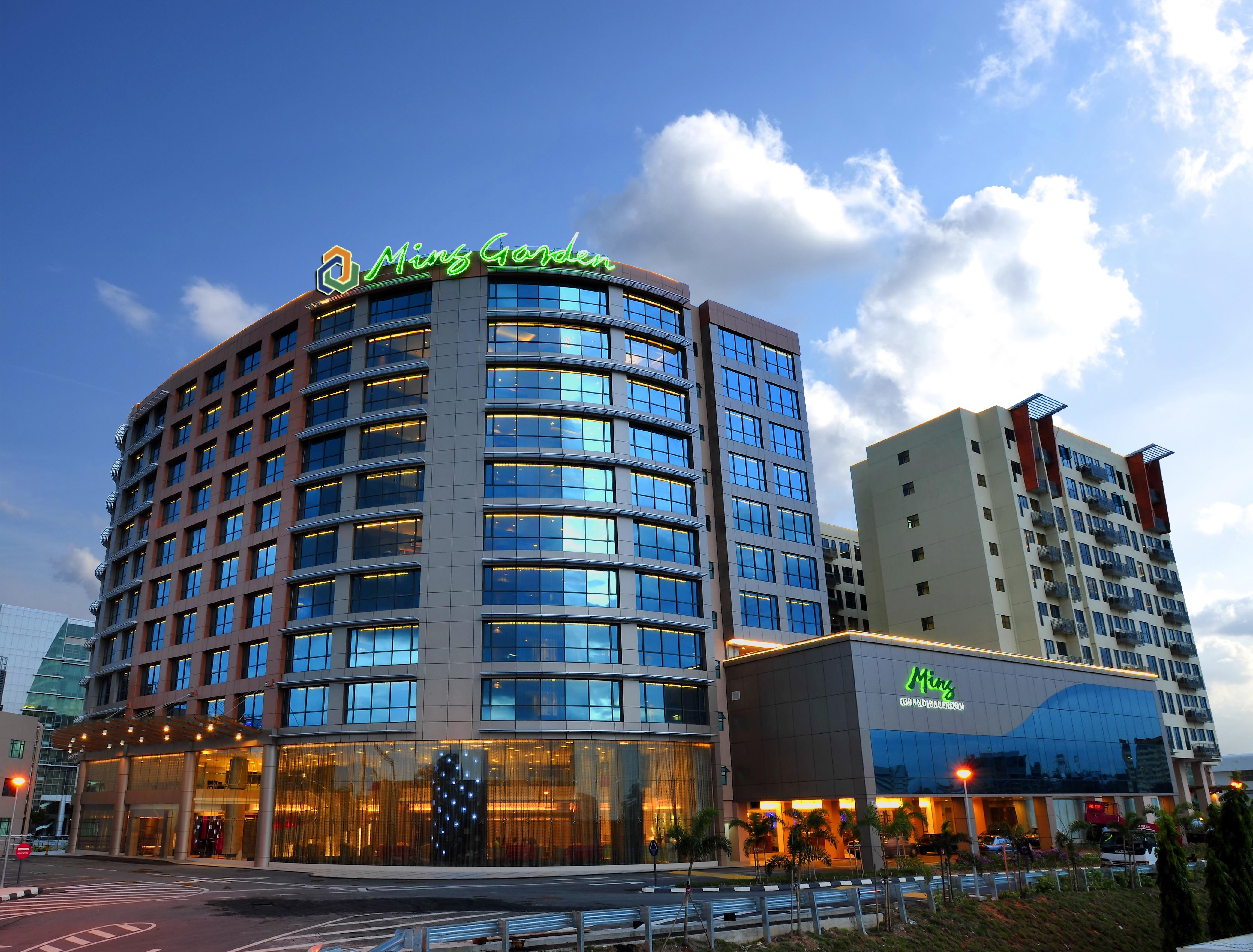 Ming Garden Hotel & Residences Kota Kinabalu Exterior foto
